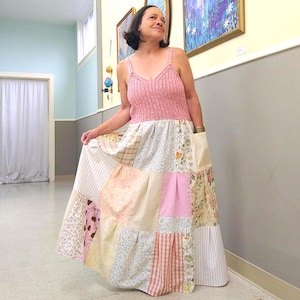 Hippie Patchwork Dress M - L Knit Tank Full Skirt Long Maxi Pink White Summer Country Boho Farm Chic Upcycled Grateful Dead Spinner Dress