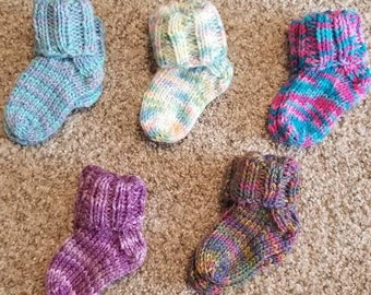 Baby socks/booties , handcrafted knit socks, 3-9 months, baby shower, baby gift, baby shower gift. knit baby sock. 38 variegated colors