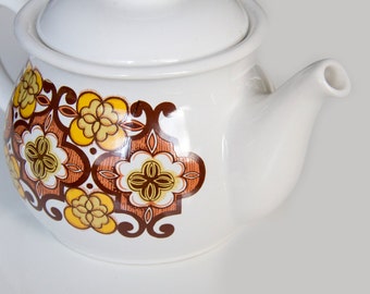 70's Sadler Teapot, retro designed teapot, Made in England, Stoneware white teapot, earthy teapot