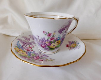 Vintage 1940s English garden cup and saucer, Set of 2, Bone China Colclough Made in England