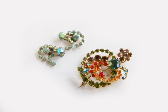 Austrian crystal jewelry set, Earrings and brooch… - image 1