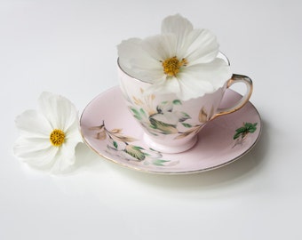 Old Royal Tea Cup, Bone China Tea cup, Lt pink Tea cup, Made in England, Tea party, Bridal shower