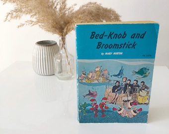 Bed Knob and Broomstick Book, Walt Disney, 1970 books, Mary Norton, Classic stories, vintage books, retro reader