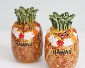 Pineapple salt and pepper shakers, Hawaii pineapples, porcelain salt and peppers, retro decor, pineapple decor, Kitschy