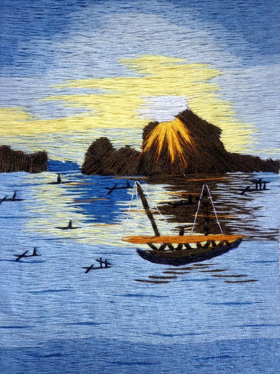 ベトナムの風景 太陽 海 刺繍 風景 壁掛けアート - Etsy 日本