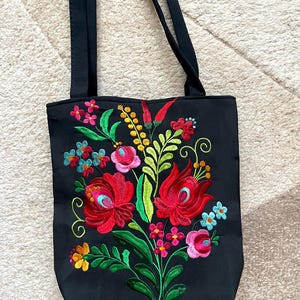 Kalocsa Embroidery Tote Bag: Hungarian Floral Design