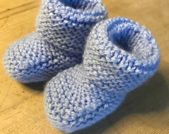 PDF  baby knitting pattern to knit baby booties shoes bootees in 3 sizes newborn, 0-3 months and 3-6 months, English only. #122