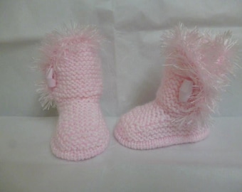 PDF (INSTANT DOWNLOAD) Knitting Pattern to knit baby booties,bootees,shoes,pram shoes,ugg style booties in size 0-3 months.