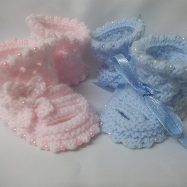 Knitting pattern no 24, to knit  baby girls or boys booties, bootees, pram shoes, crib shoes, 3 sizes to knit, (newborn, 0-3 & 3-6 mths.