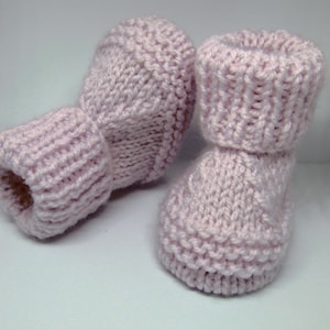 PDF baby knitting pattern to knit baby booties shoes bootees in 3 sizes newborn, 0-3 months and 3-6 months, English only, 94 image 3