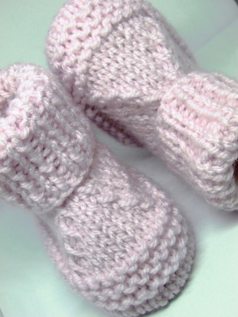 PDF baby knitting pattern to knit baby booties shoes bootees in 3 sizes newborn, 0-3 months and 3-6 months, English only, 94 image 6