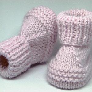 PDF  baby knitting pattern to knit baby booties shoes bootees in 3 sizes newborn, 0-3 months and 3-6 months, English only, #94