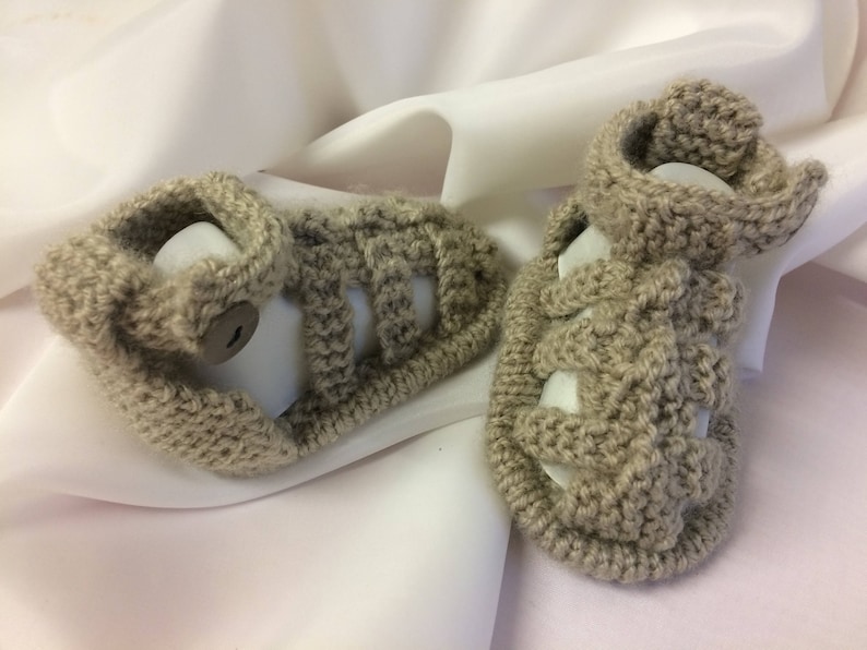 KNITTING PATTERN 56 pdf instant download baby summer sandals booties shoes boys or girls to knit in size 0-3 months image 4