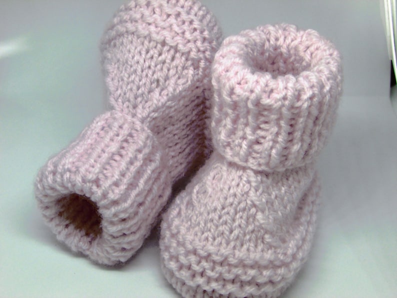 PDF baby knitting pattern to knit baby booties shoes bootees in 3 sizes newborn, 0-3 months and 3-6 months, English only, 94 image 7