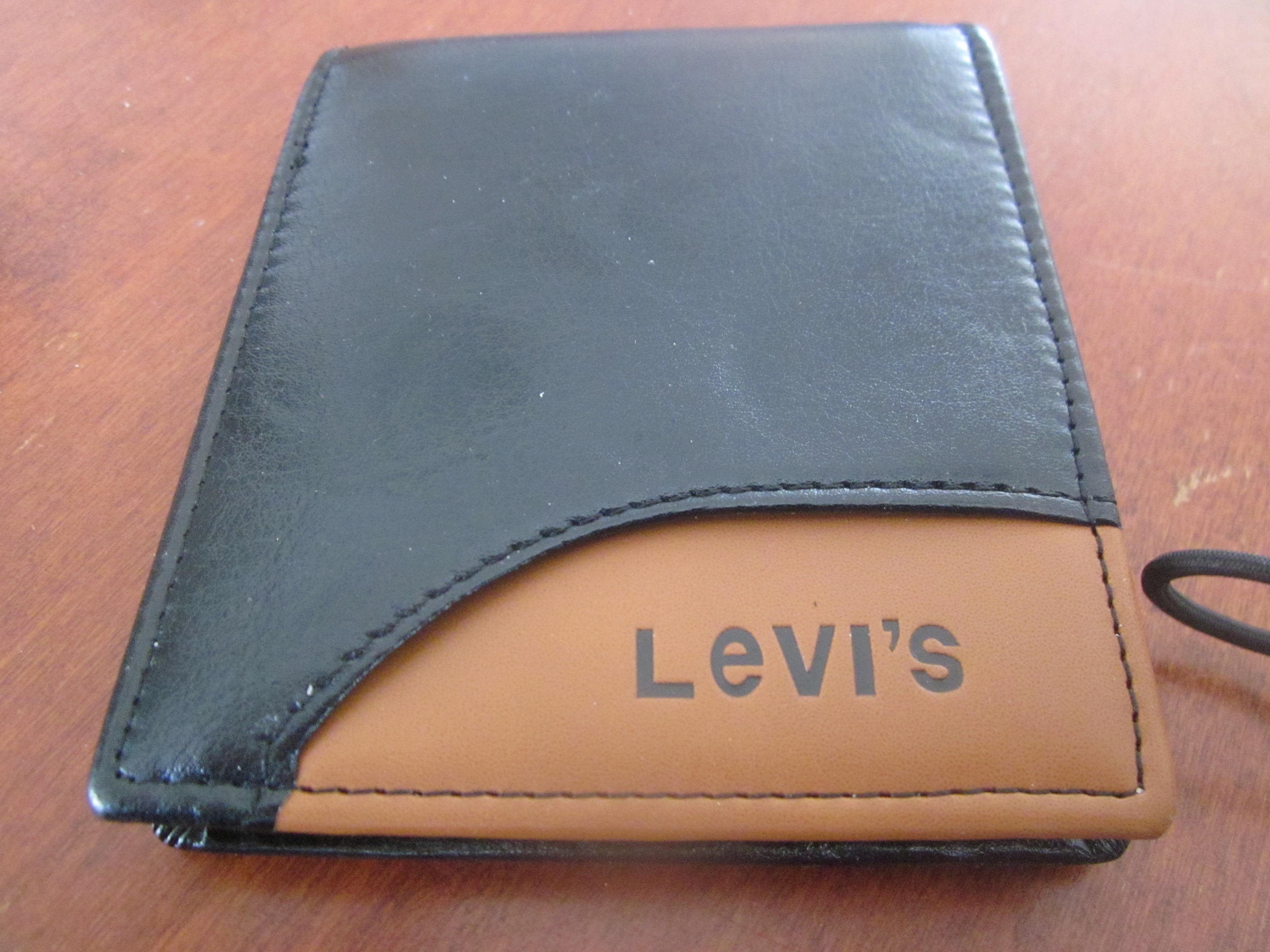 Levi's coated leather bi-fold wallet black RFID protection 31LP220052 –  RANDRESH APPAREL STORE