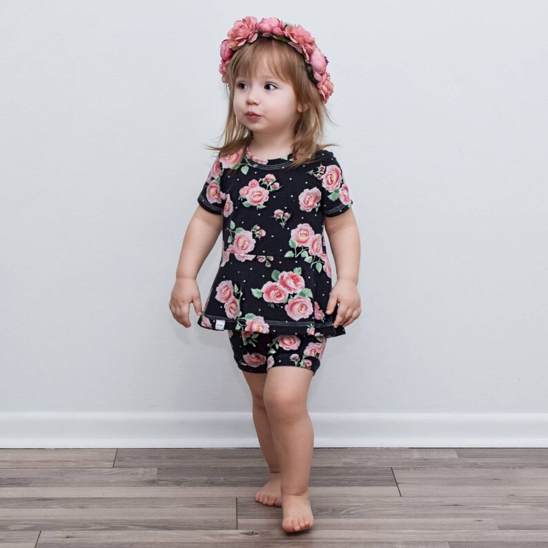 baby girl clothes with roses