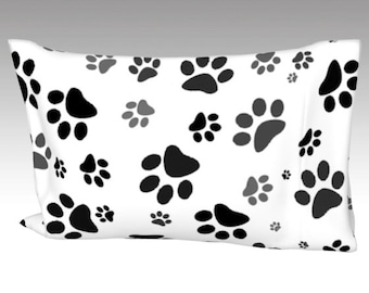 hello gorgeous throw pillow