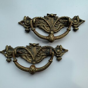 Set of 2 Brass, Vintage Drawer Pulls, Cabinet, Handles, Hardware