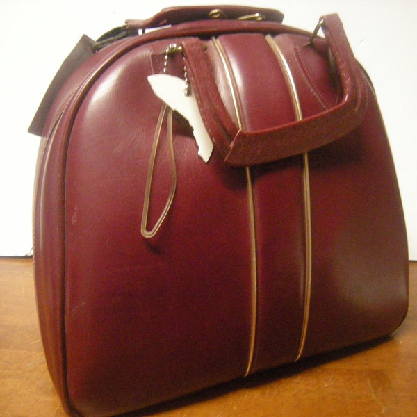 vtge bowling bag-burgandy color-zippered-sports bag-