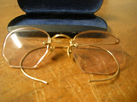 vtge eyeglasses-spectacles-gold frame-original ca… - image 2