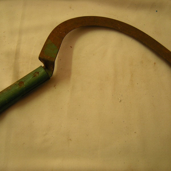 antique sickle-salvage-farm decor-wall display-old tool-green wood handle-,gardening tool--rusty-primitive-