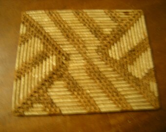 vtge placemat-wicker placemat-trivet-hot pad-woven natural material-boho decor-home and living-kitchen and dining-