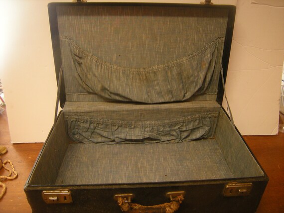 vtge suitcase-distressed-black suitcase-photo pro… - image 4