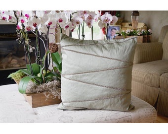 Sierkussen met strass golven: vierkant decoratief kussen van zijdemix