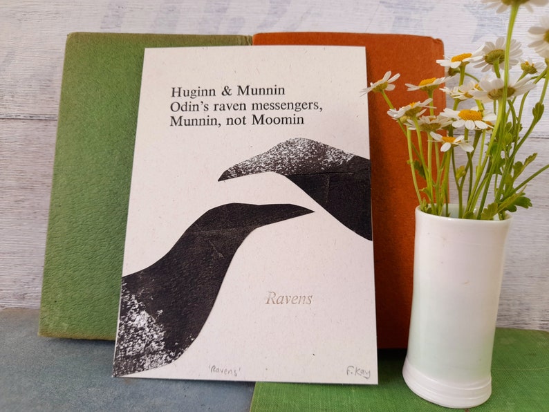 Huginn und Munnin Haiku Postkarte, Buchdruck, Poesiegeschenk, Raben, nordische Mythologie Bild 1