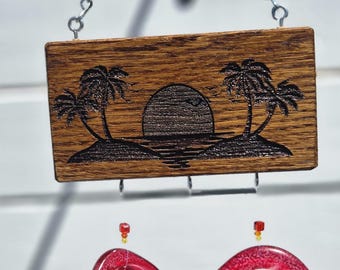 Sunset Spectrum Glass Wind Chime – Handcrafted Coastal Decor