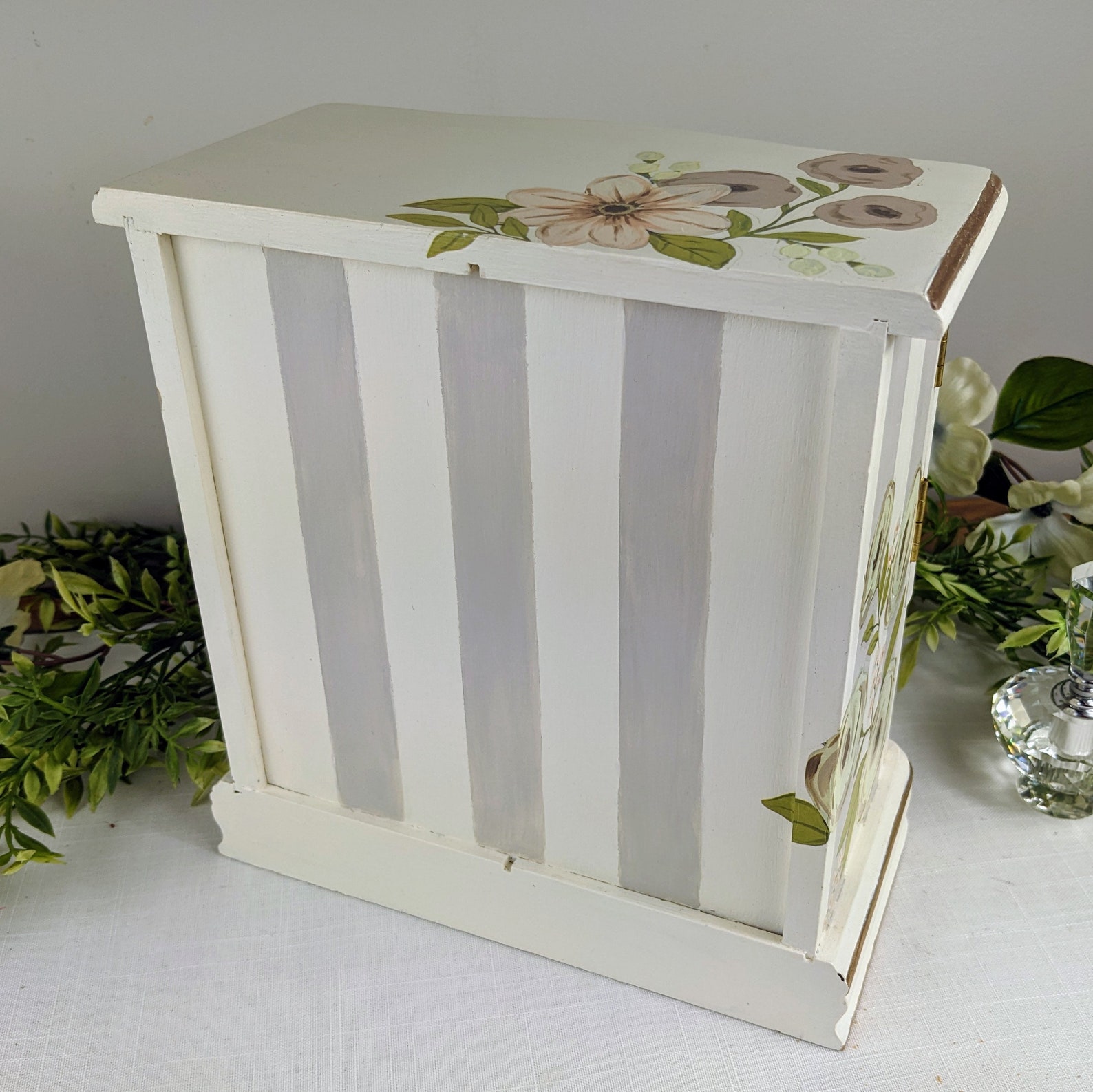 Girls Painted Jewelry Box Baby Shower Gift Jewelry Armoire Etsy