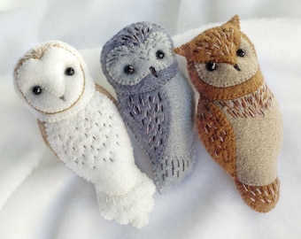 FREE SHIPPING Handmade Owl Brooches, Set of Three Hand Embroidered Felt Owl Brooches with Discount, Owl Lovers Harry Potter Fans Gift Idea