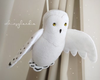 FREE SHIPPING Flying Snowy Owl Felt Ornament for a Magical Winter Holiday Themed Decoration, Felt Owl with Wings Baby Mobile Nursery Decor