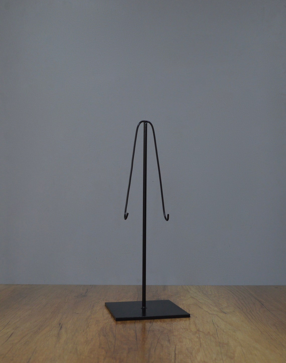 12 Metal Display Stand for round objects 5x5 Base Etsy