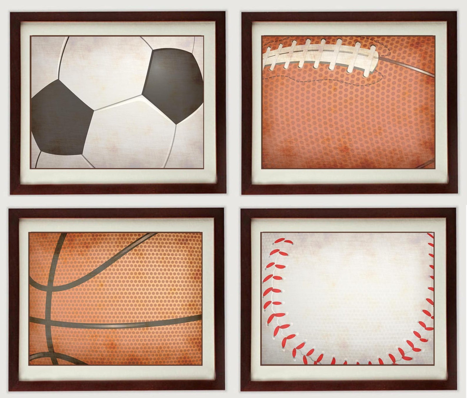 Vintage sports. Винтажный спорт принты. Рамка бордюр на футбольную тему.