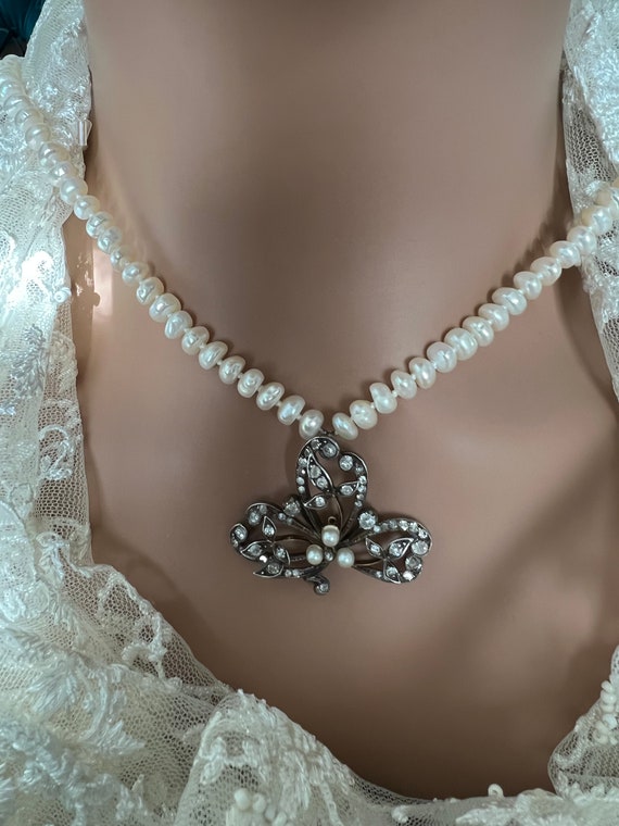 14K Antique Diamond Clover & Pearl Necklace - image 3