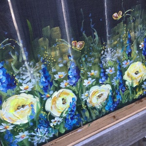 Fleurs sauvages sur moustiquaire, fleurs, peinture originale, oeuvre d'art extérieure et intérieure à la main image 2