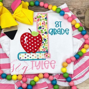 Girls First Grade Shirt, Personalized Back to School Shirt with Name, 1st Grade Outfit for Girls, First Day of School Top