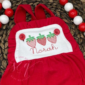 Baby girl red ruffle bubble with strawberries, 1st birthday cake smash outfit, Summer girl romper outfit
