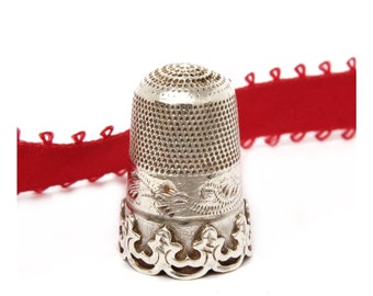 Antique Sterling Thimble Raised Applied Decorative Band and Scalloped Rim European Sewing Tool Seamstress Mothers Day Gift