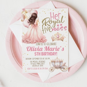 Convite de quinto aniversário, Her Royal Fiveness, Convite de aniversário de princesa, Five, 5th, Five-ness, menina, cabelo moreno, digital ou impresso