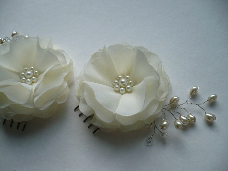 Ivory Flower Hair Combs Bridal Hairpieces Wedding - Etsy