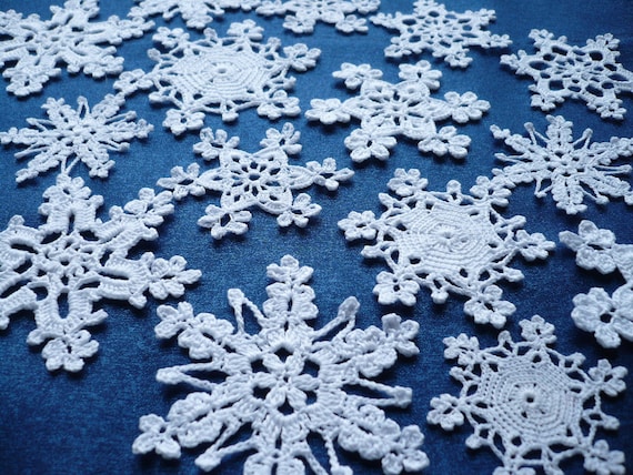 Hand Crochet Snowflake Ornaments, Set of 16, White Cotton Winter Decor