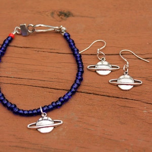 Planet Saturn Bracelet and Earring Set, Silver Planet Saturn Space Earrings, Space Earrings, Saturn, Blue, Set of Jewlery, Space Set, Planet