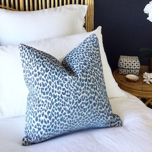 Blue WildCat Cushion Cover, Pillows, Animal Pint Cushions, Blue Chenille Toss Pillows. Decorative Bed Cushions