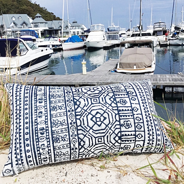 Tribal Outdoor Pillow Cover: Ecru Navy Coastal Cushion