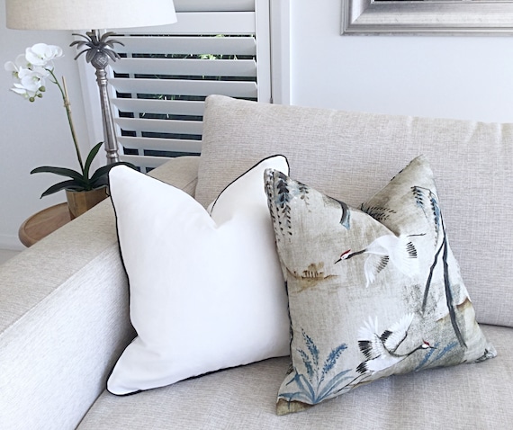 Toss cushions 2025