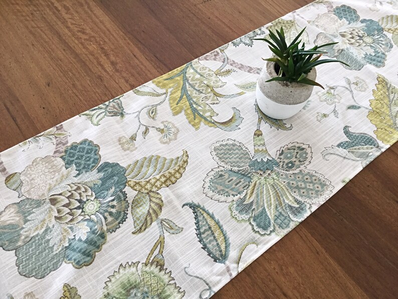 Table Runner Hampton's Style Floral Linen Table Runner. Etsy