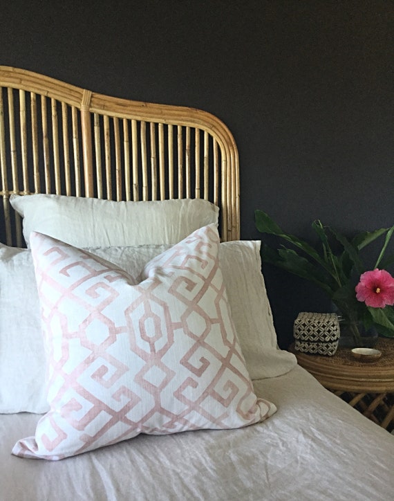 Pillows for small double bed hot sale