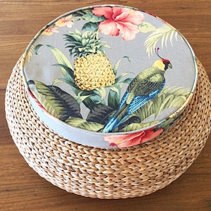 Chair Pad, Round Seat Pads, Chair Cushion, Outdoor Cushions, Outdoor Pillows Beach Bounty Tropical Chair Pad, Tommy Bahama Fabric Chair Pads